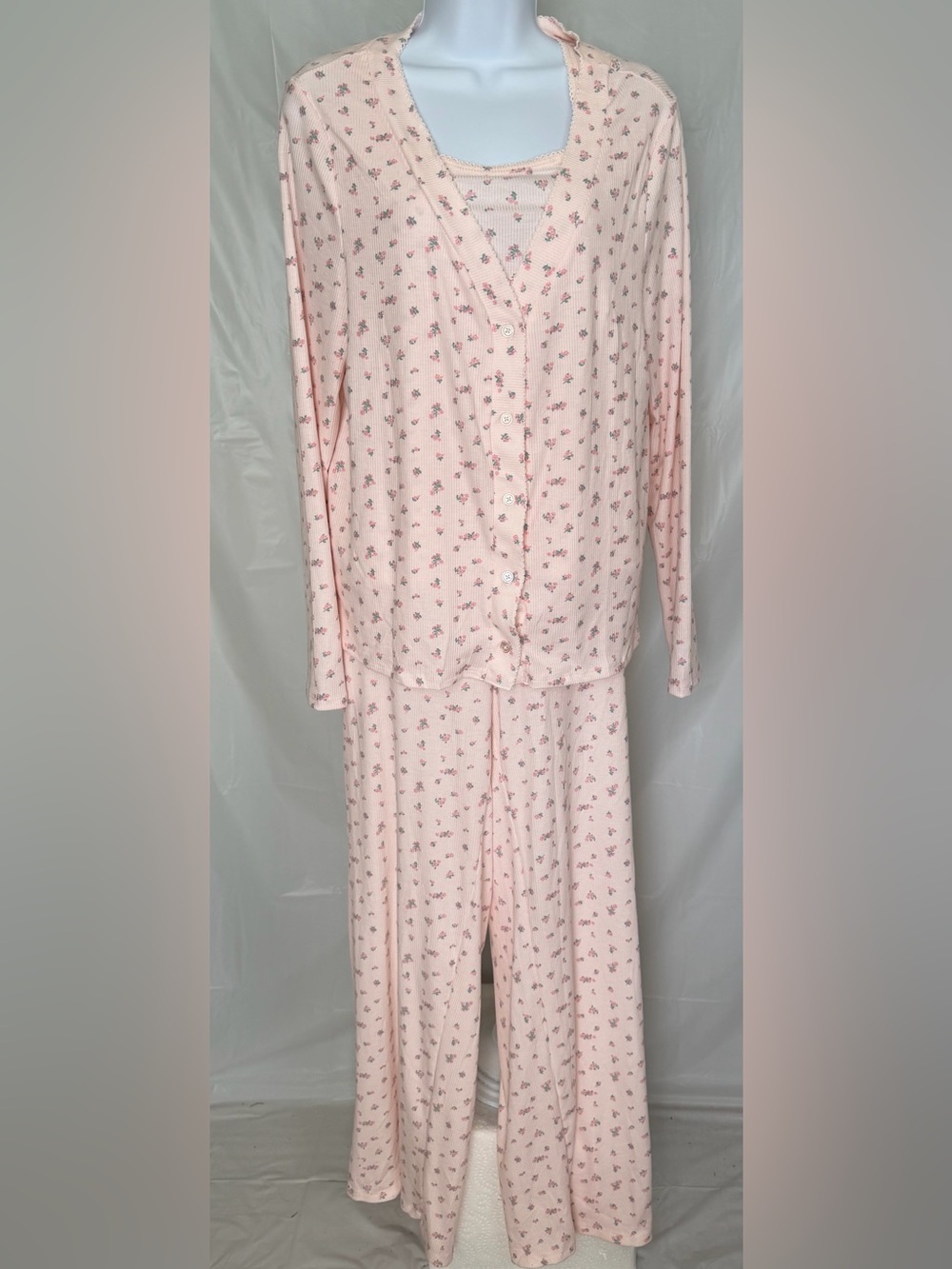 Live 2 Lounge 3 Piece Floral Pajama Set XL L Pink Ribbed Lounge Set